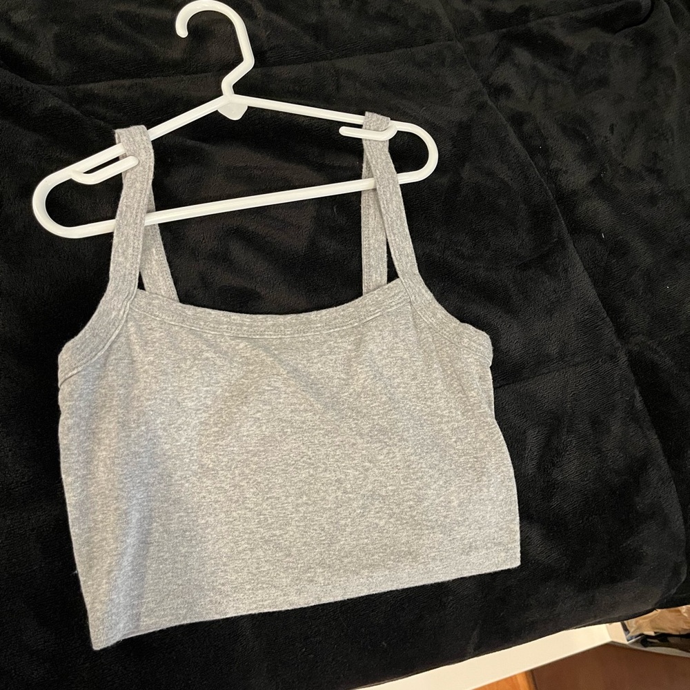 crop top